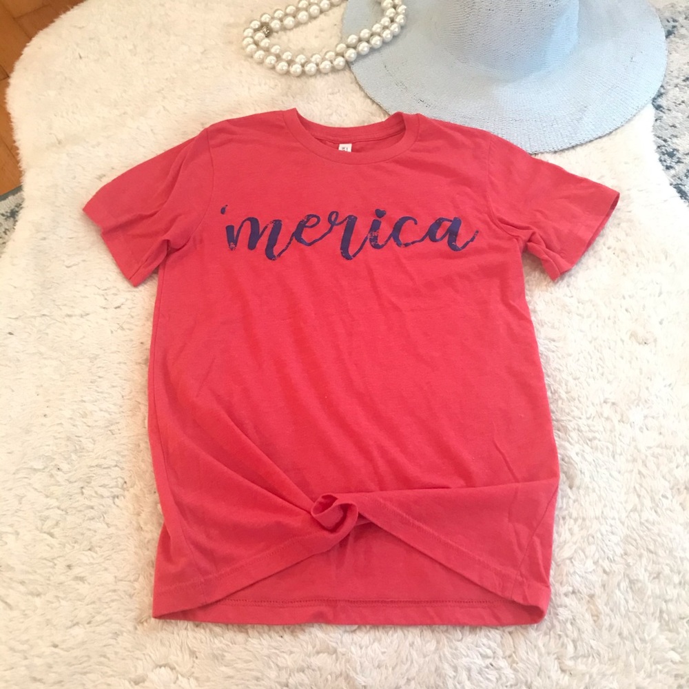 Red America Patriotic ‘merica Tee Women Size Small